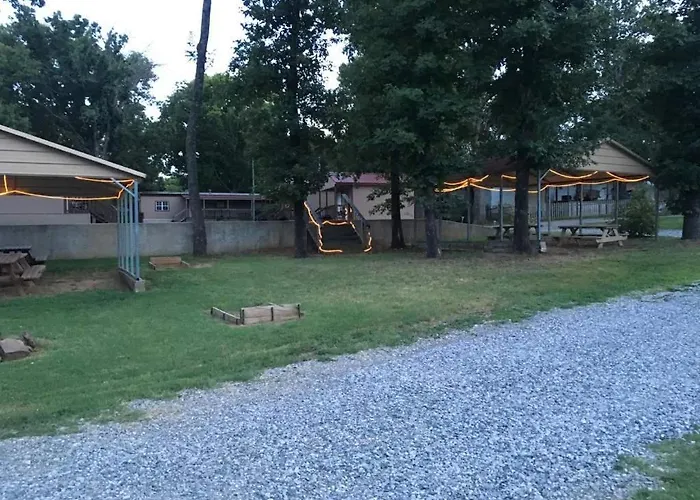 Anglers Hideaway Cabins